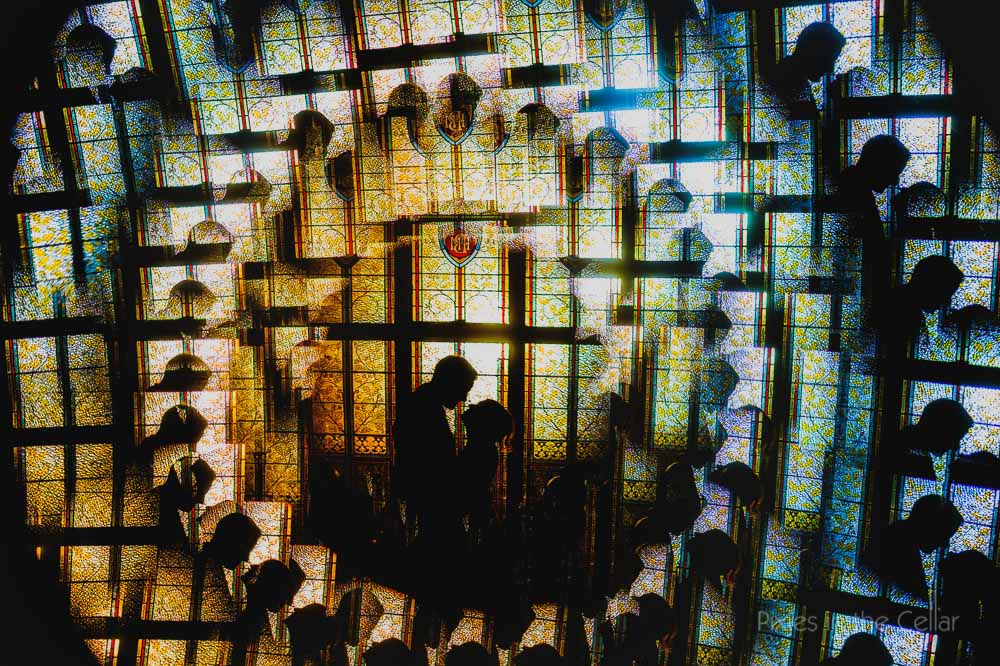 silhouette wedding photo