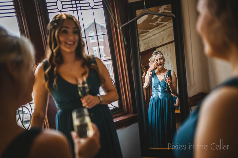 Manchester wedding photo bridesmaids