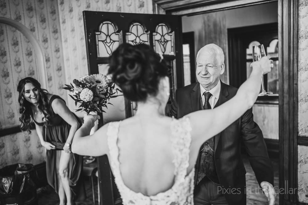 bride and dad photo
