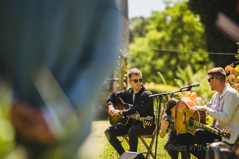 acoustic duo outdoor wedding ceremony UK