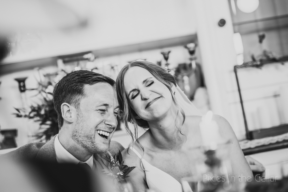 Natural wedding moments real photography 